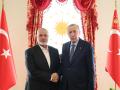 El presidente turco, Recep Tayyip Erdogan y el líder político de Hamás