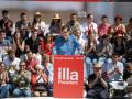 El líder del PSC y candidato a las elecciones catalanas, Salvador Illa, interviene durante un mitin del PSC