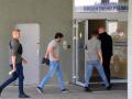 El ministro de Defensa eslovaco, Robert Kalinak, llega al Hospital Universitario FD Roosevelt en Banska Bystrica, Eslovaquia
