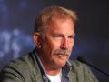 Kevin Costner atiende a los medios en el Festival de Cannes