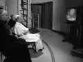 El Papa Pablo VI siguiendo la misión espacial del Apolo 11 en su residencia de Castel Gandolfo