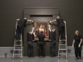 Los trabajadores del Museo del Prado colocando el Ecce Homo de Caravaggio