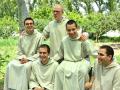 Algunos de los monjes de Verbum Spei que se acaban de asentar en Burgos