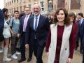 El rector de la UCM, Joaquín Goyache, e Isabel Díaz Ayuso