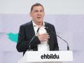 El coordinador general de la coalición, Arnaldo Otegi, durante una rueda de prensa
