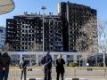 Fachada del edificio incendiado en el barrio de Campanar, en Valencia