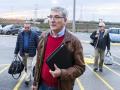 Miguel Ángel Serrano (c), ex director general de IDEA, en su ingreso en la prisión de Sevilla el 2 de enero de 2023