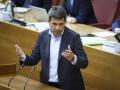 El presidente de la Generalitat Valenciana, Carlos Mazón, en una de sus últimas intervenciones en las Cortes