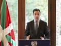 El lendakari, Imanol Pradales, en una rueda de prensa en Vitoria