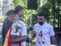 Carvajal no ha mirado a la cara a Sánchez mientras recibía su saludo