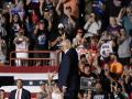 Trump en su aparición en Harrisburg