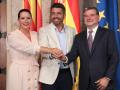El presidente de la Generalitat Valenciana, Carlos Mazón, con la alcaldesa de Moncada, Amparo Orts