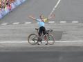 Remco Evenepoel celebró su oro olímpico como Jude Bellingham