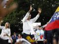 Nicolas Maduro saluda a sus simpatizantes en Caracas, el pasado 3 de agosto