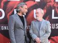 Fede Álvarez (izquierda) y Ridley Scott (derecha), director y productor de Alien: Romulus