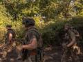 Soldados ucranianos de la 43.ª Brigada de Artillería en el distrito de Pokrovsk,en la región oriental de Donetsk