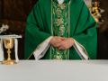 Imagen de un sacerdote