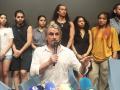 El productor musical Nacho Cano ofrece declaraciones a los medios, a 9 de julio de 2024, en Madrid (España). Nacho Cano ha atendido a los medios de comunicación tras ser detenido por contratar presuntamente a inmigrantes irregulares para su musical 'Malinche'. En concreto, se le acusa de un presunto delito contra los derechos de la población inmigrante y otro contra los derechos de los trabajadores. Tras tomarle declaración este martes, 9 de julio, ha quedado en libertad con cargos a la espera de una citación judicial.
Ricardo Rubio / Europa Press
09/7/2024