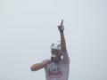 Marc Soler celebra su victoria en la decimosexta etapa de la Vuelta ciclista a España