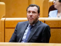 El ministro de Transporte y Movilidad Sostenible, Óscar Puente, durante una sesión plenaria en el Senado en Madrid.