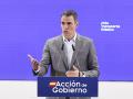 El presidente del Gobierno, Pedro Sánchez, presenta la nueva campaña ‘Transporte público, ¿lo pillas?’