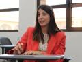 La investigadora Andrea de Carlos, durante la entrevista, en la UAO