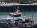 Inmigrantes rescatados en el canal de la Mancha en el puerto de Dover, sureste de Inglaterra