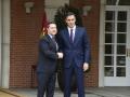 Pedro Sánchez y Emiliano García-Page en la Moncloa