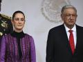 La presidenta electa, Sheinbaum, junto al presidente saliente, López Obrador, en el 214º aniversario de la Independencia de México