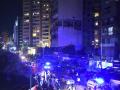 exterior de un edificio de apartamentos que fue alcanzado por un ataque aéreo israelí en el distrito Cola de Beirut