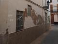 Imagen de una vivienda donde unos okupas han reventado la verja para intentar entrar en Burriana, Castellón