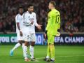 Jude Bellingham corrige a Andriy Lunin en el Lille vs Real Madrid