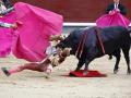 Roca Rey sufrió esta terrible cogida durante la lidia de su primer toro