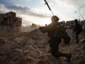 Tropas israelíes sobre el terreno en la zona de Rafah, en el sur de la Franja de Gaza