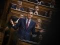 (Foto de ARCHIVO)
El presidente del Gobierno, Pedro Sánchez ,interviene durante una sesión de control al Gobierno, en el Congreso de los Diputados, a 16 de octubre de 2024, en Madrid (España). El PP y Vox preguntan sobre el 'caso Koldo' y otras causas de corrupción al Gobierno para examinar su actuación contra la "corrupción" después del último informe de la Unidad Central Operativa (UCO) relativo al 'caso Koldo'. Tras ello, el Pleno del Congreso debate y vota hoy una iniciativa del PP para reprobar al ministro de Transportes y Movilidad Sostenible, por su "incompetencia" al frente del departamento y por su "incapacidad para solventar el caos ferroviario" en Cercanías, Rodalies y trenes de media y larga distancia.

Fernando Sánchez / Europa Press
16 OCTUBRE 2024;SESIÓN DE CONTROL;GOBIERNO;CASO KOLDO
16/10/2024