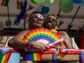 (Foto de ARCHIVO)
Una pareja durante una manifestación del Pride Barcelona 2024, a 20 de julio de 2024, en Barcelona, Catalunya (España). El Pride Barcelona 2024 se celebra hoy con la manifestación del Orgullo. Se trata de una manifestación tradicional que reúne a miles de personas cada año en un tono festivo y adopta el formato de desfile con carrozas temáticas. El Pride Barcelona 2024 se celebra en julio para no coincidir con la fiesta del Orgullo de Madrid.

Lorena Sopêna / Europa Press
20 JULIO 2024;ORGULLO;MANIFESTACIÓN;LGTBI;PRIDE;CATALUÑA;ARCOÍRIS;
20/7/2024