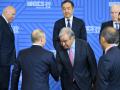Antonio Guterres, Secretario General de la ONU, saluda a Vladimir Putin en la cumbre de los Brics en Kazan