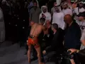 El momento en el que Ilia Topuria besa al Rey emérito Juan Carlos I