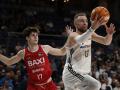 El Real Madrid vence cómodamente a Baxi Manresa