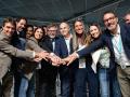 La nueva cúpula de Junts posa sin Puigdemont en la clausura del congreso