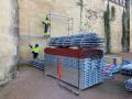 Instalación de andamios en el Alcázar de los Reyes Cristianos