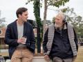 Nicholas Hoult y Clint Eastwood, en el rodaje de Jurado Nº 2