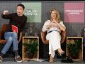 La vicepresidenta y ministra, Yolanda Díaz, junto a Íñigo Errejón