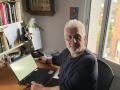 El escritor e historiador César Alcalá, en su despacho