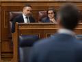 El líder de Vox, Santiago Abascal y el secretario general del grupo parlamentario, José María Figaredo durante una sesión de control al Gobierno
Eduardo Parra / Europa Press
26 JUNIO 2024;SESION DE CONTROL AL GOBIERNO;FINANCIANCIÓN;CATALUNYA;SESIÓN DE CONTROL
26/6/2024