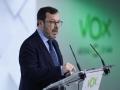 El portavoz de VOX, José Antonio Fúster, durante la rueda de prensa este lunes