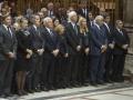 EL DUQUE DE ALBA CARLOS FITZ JAMES CON ALFONSO DIEZ, EUGENIA MARTINEZ DE IRUJO , JACOBO FITZ JAMES, LA PERIODISTA INKA MARTI JUNTO A ALFONSO, CAYETANO Y FERNANDO MARTINEZ DE IRUJO, CRISTINA DE BORBON DOS SICILIAS Y PEDRO DE BORBON DOS SICILIAS DURANTE EL ENTIERRO DE LA DUQUESA DE ALBA , CAYETANA FITZ JAMES EN SEVILLA
en la foto : fernando fitz james stuart solis