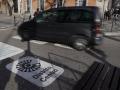 Un vehículo circula dos días después de la entrada en vigor de la Zona de Bajas Emisiones (ZBE), a 3 de enero de 2022, en Madrid