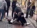 Momento de la agresión a los policías en Alicante