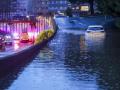 La lluvia ha dejado balsas de agua a primera hora de la mañana en varios puntos de Santiago de Compostela